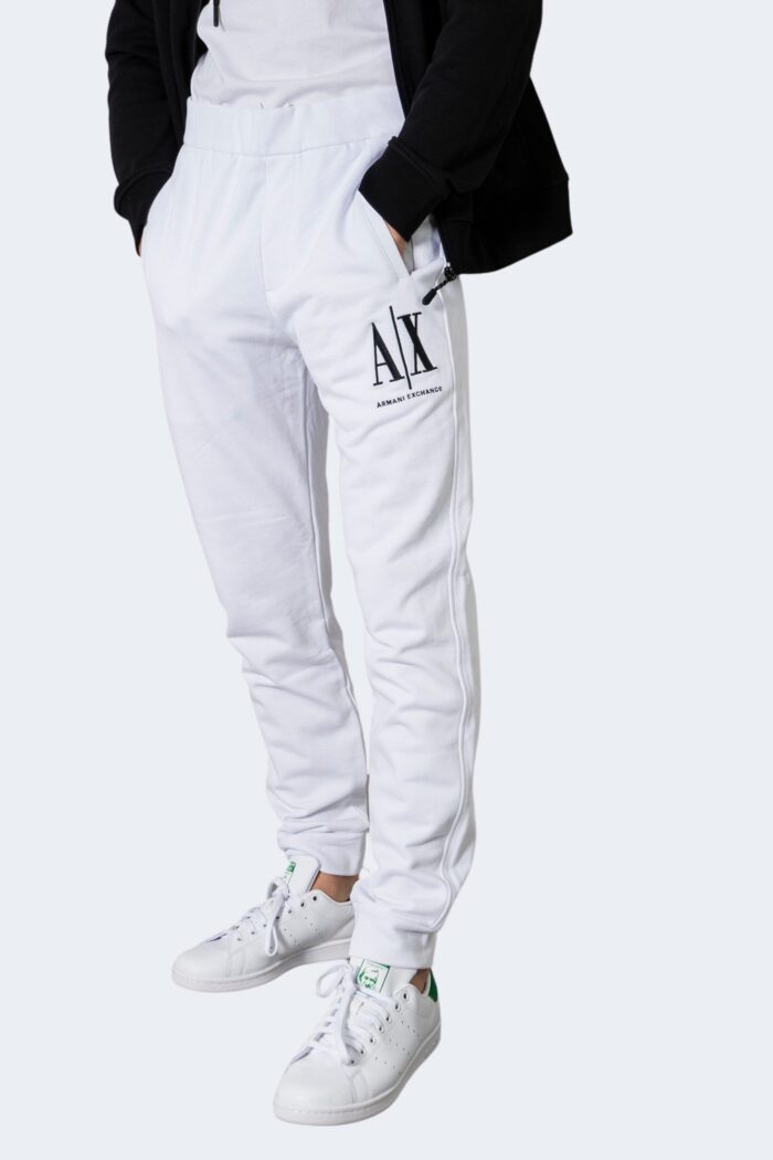 Pantaloni sportivi Armani Exchange  Bianco