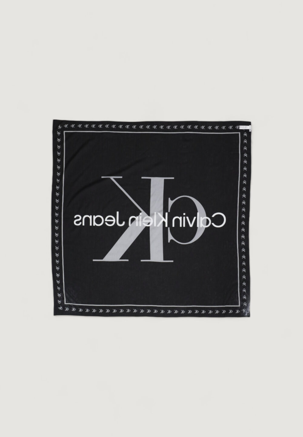 Pashmina Calvin Klein bold mono logo shawl 130x130 Nero - Foto 4