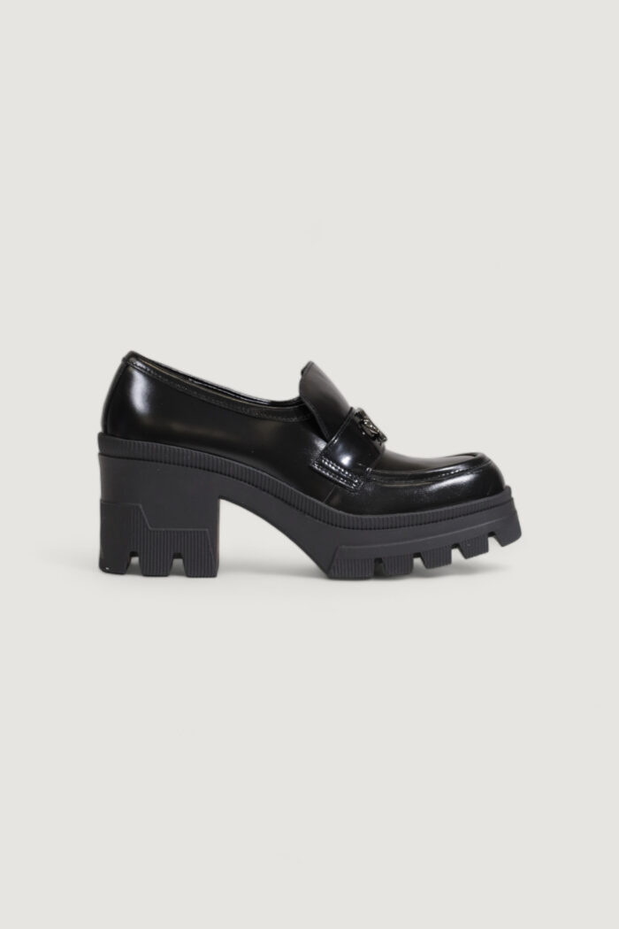 Scarpe con tacco Calvin Klein chunky heeled loafer Nero