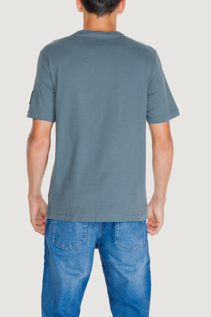 T-shirt Calvin Klein Jeans badge regular tee Grigio