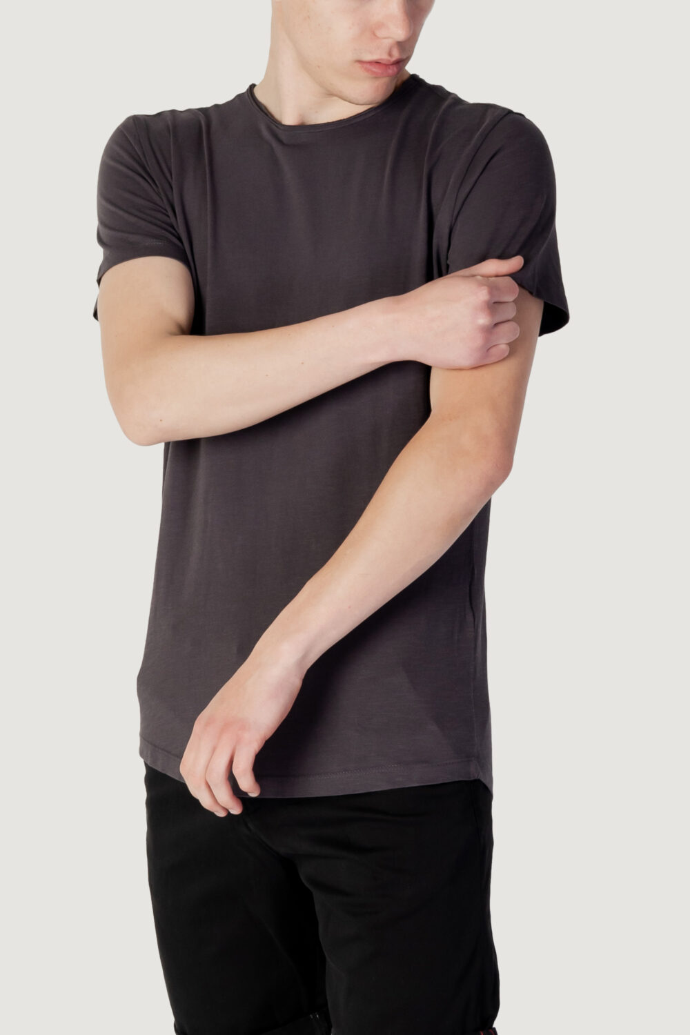 T-shirt Jack Jones jjebasher tee o-neck ss noos Grigio - Foto 1