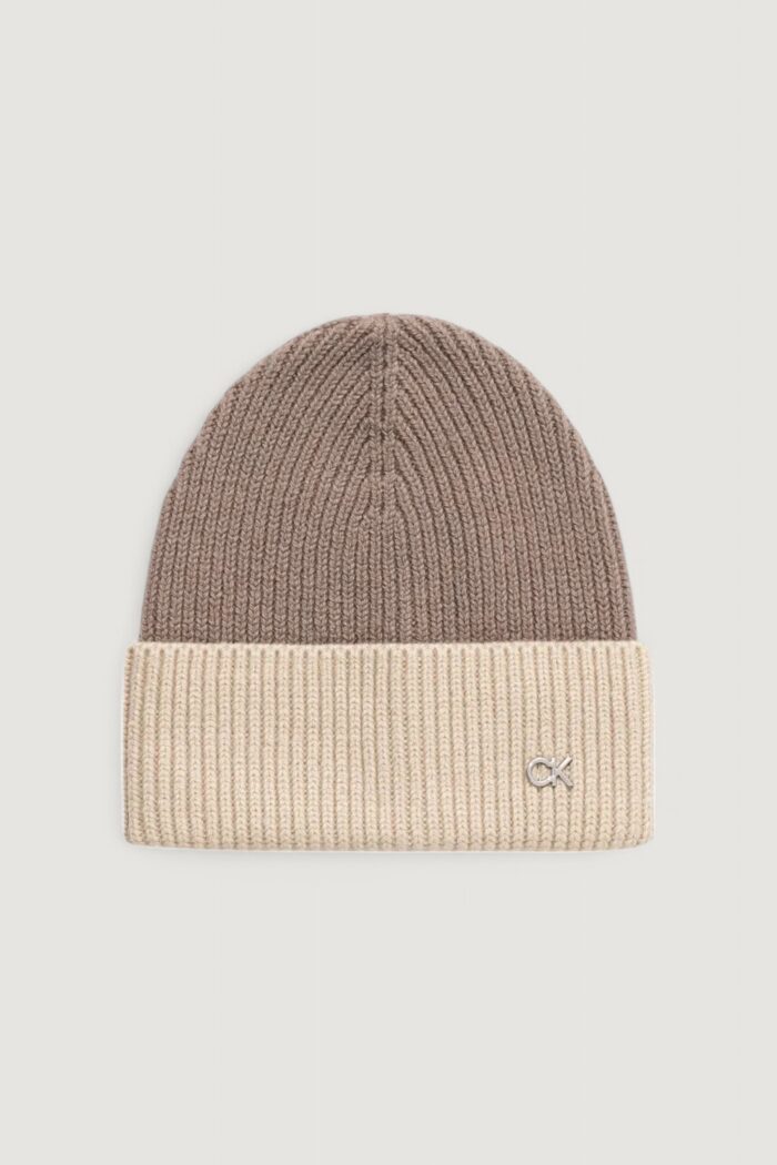 Berretto Calvin Klein ck metal two-tone chunky beanie Beige