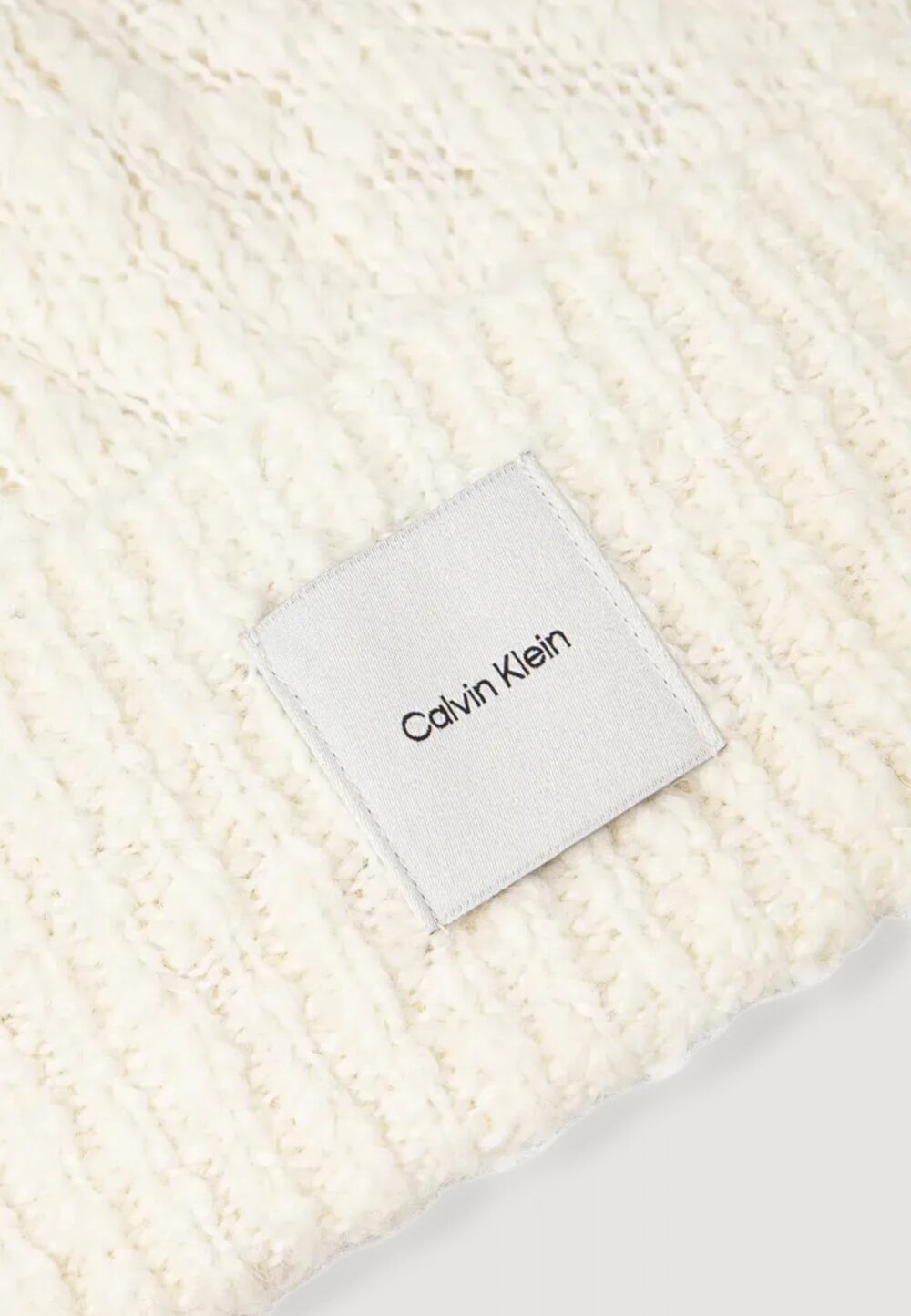 Berretto Calvin Klein soft boucle beanie Bianco - Foto 2