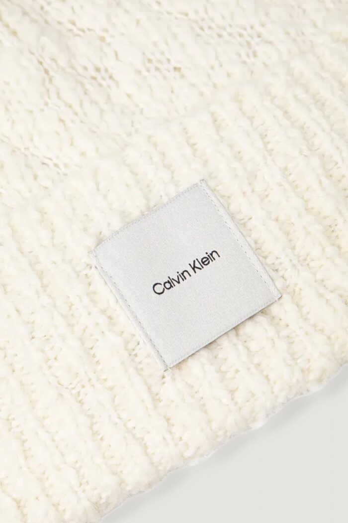 Berretto Calvin Klein soft boucle beanie Bianco