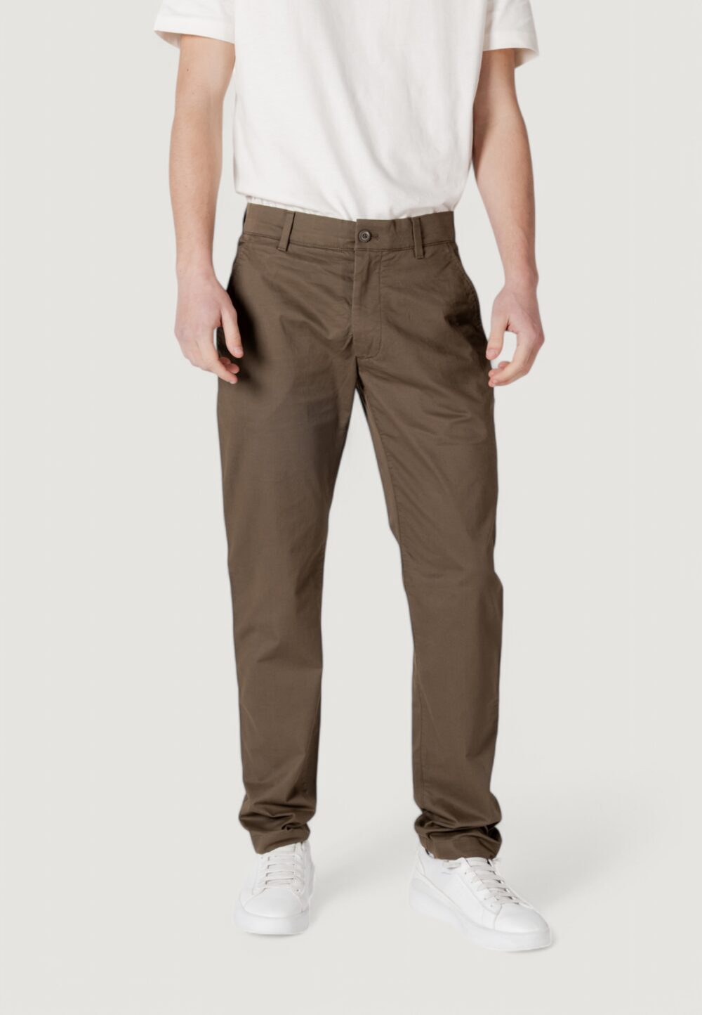 Pantaloni Calvin Klein Jeans tapered chino Verde Oliva - Foto 1