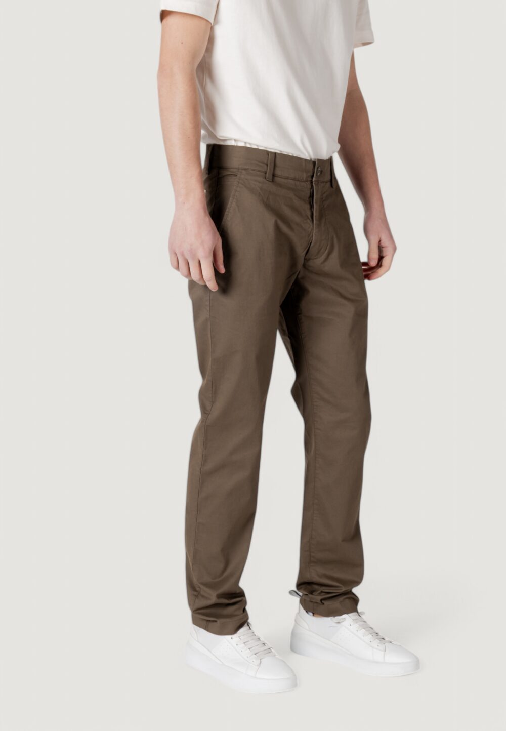 Pantaloni Calvin Klein Jeans tapered chino Verde Oliva - Foto 3