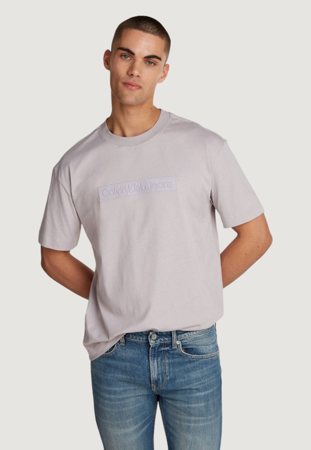 T-shirt Calvin Klein Jeans embroidered box tee Glicine - Foto 1