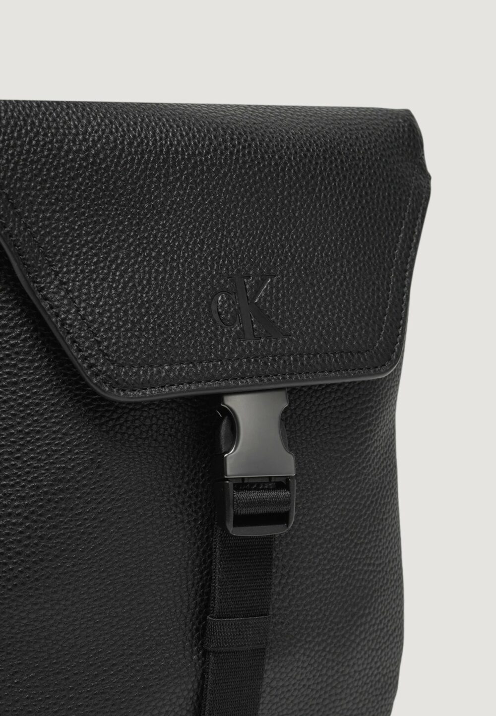 Tracolla Calvin Klein over webbing reporter18 Nero - Foto 3