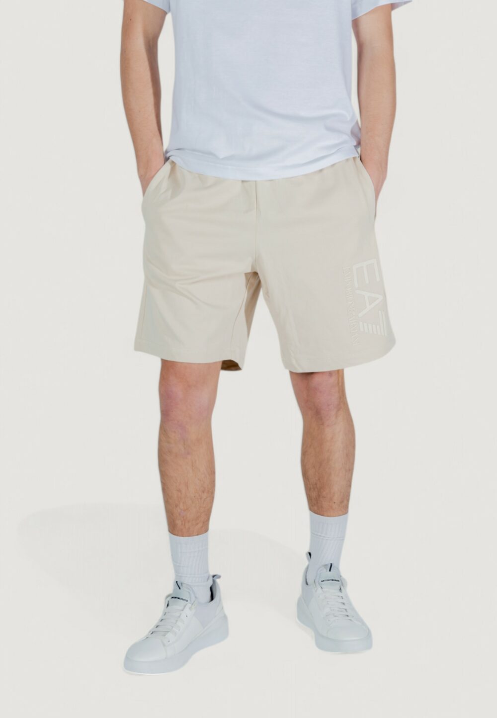Bermuda sportivi EA7 Beige chiaro - Foto 1