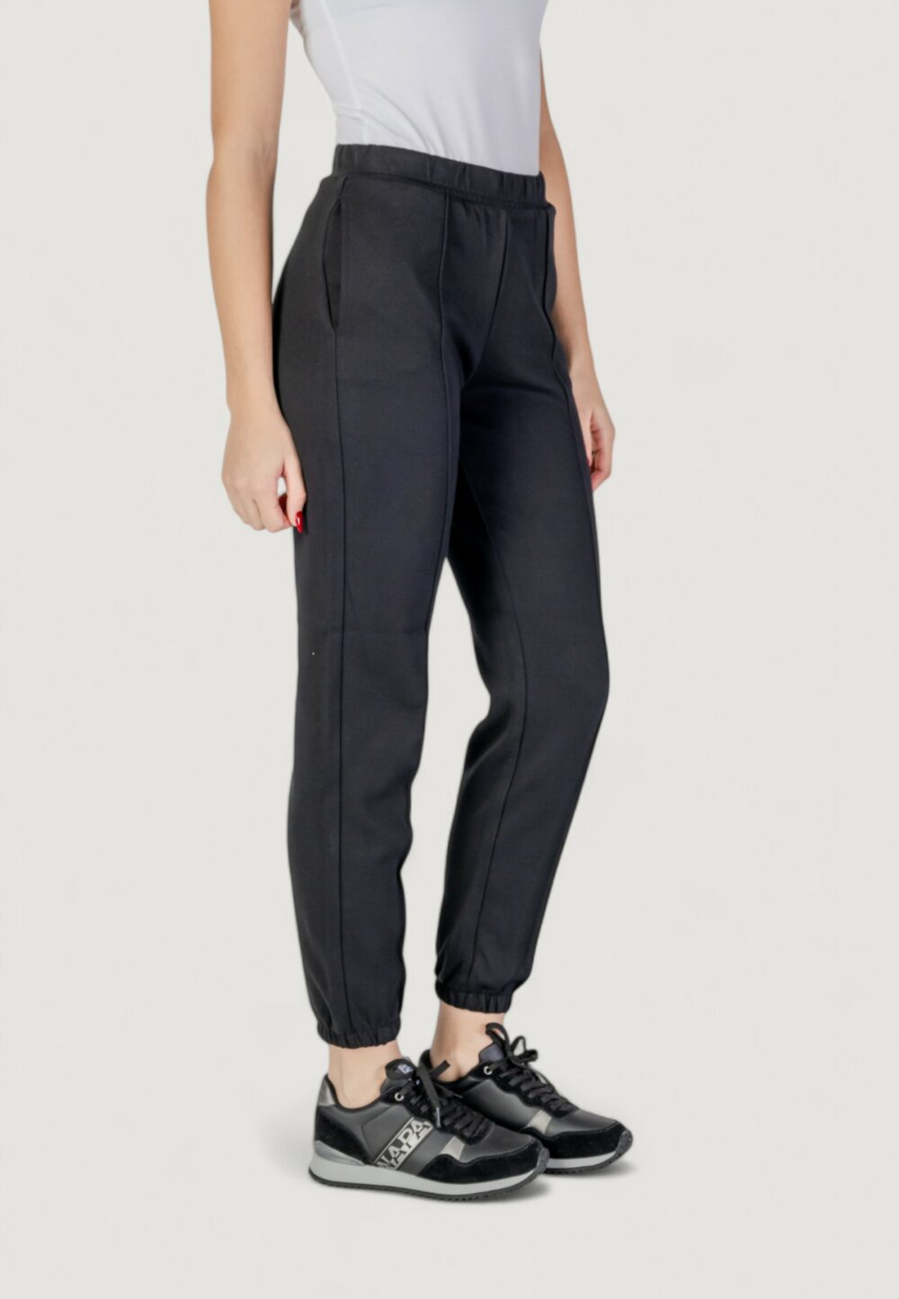 Pantaloni sportivi Guess Active roberta cuff Nero - Foto 3