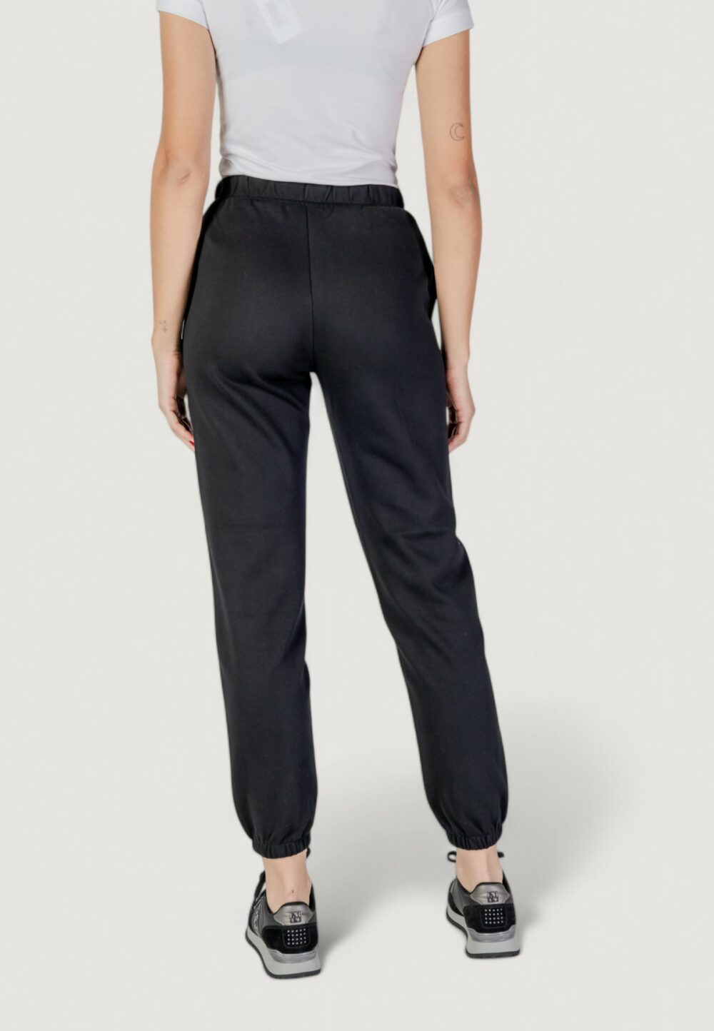 Pantaloni sportivi Guess Active roberta cuff Nero - Foto 6