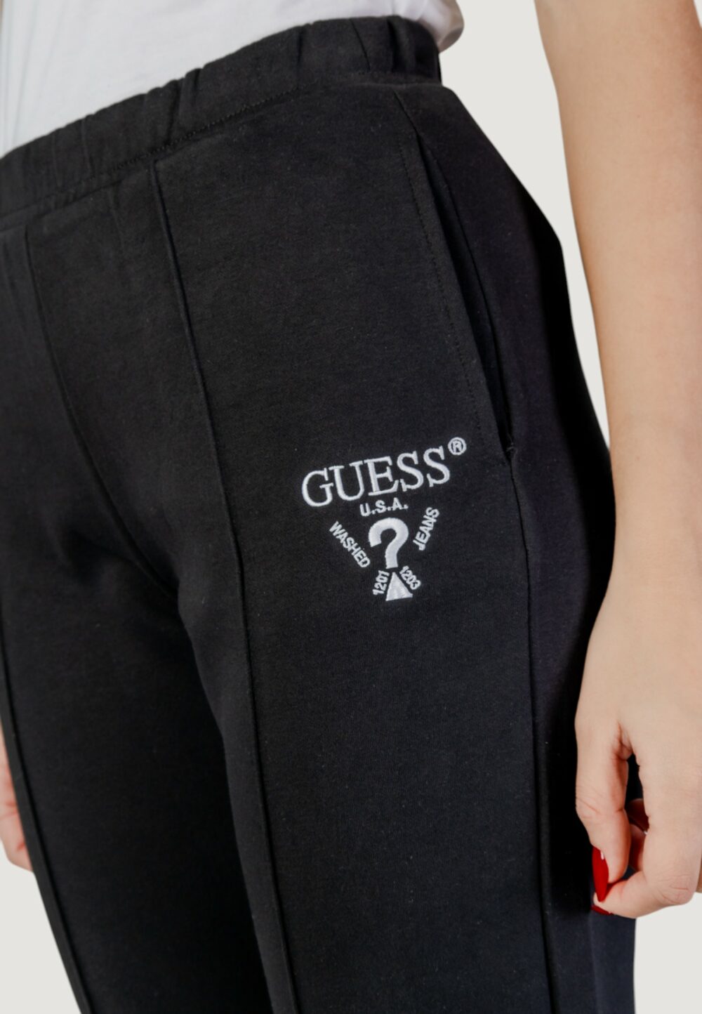 Pantaloni sportivi Guess Active roberta cuff Nero - Foto 5