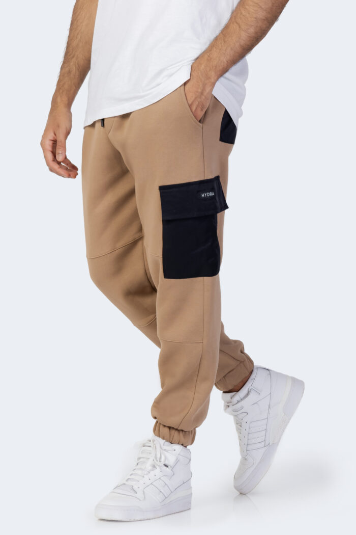 Pantaloni sportivi Hydra Clothing con patch Beige scuro