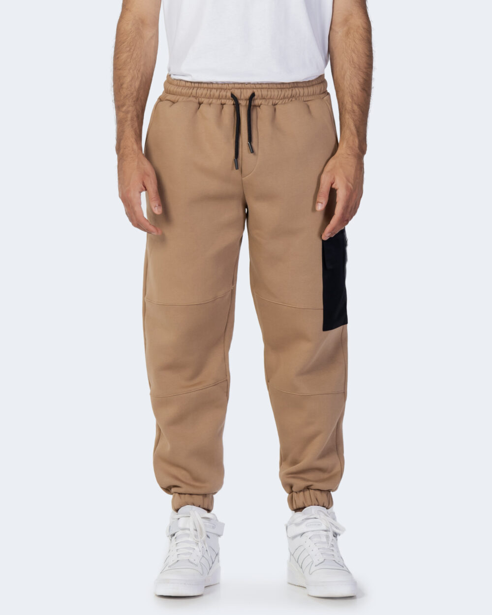 Pantaloni sportivi Hydra Clothing con patch Beige scuro - Foto 7