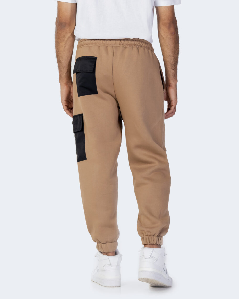 Pantaloni sportivi Hydra Clothing con patch Beige scuro - Foto 8