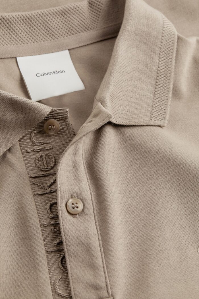 Polo manica corta Calvin Klein liquid touch texture Marrone