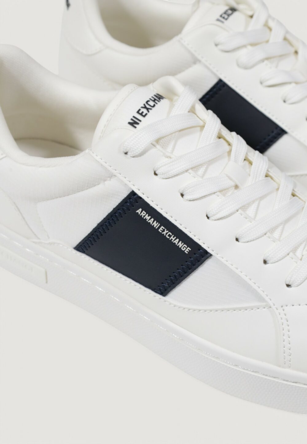 Sneakers Armani Exchange Bianco - Azzurro - Foto 2