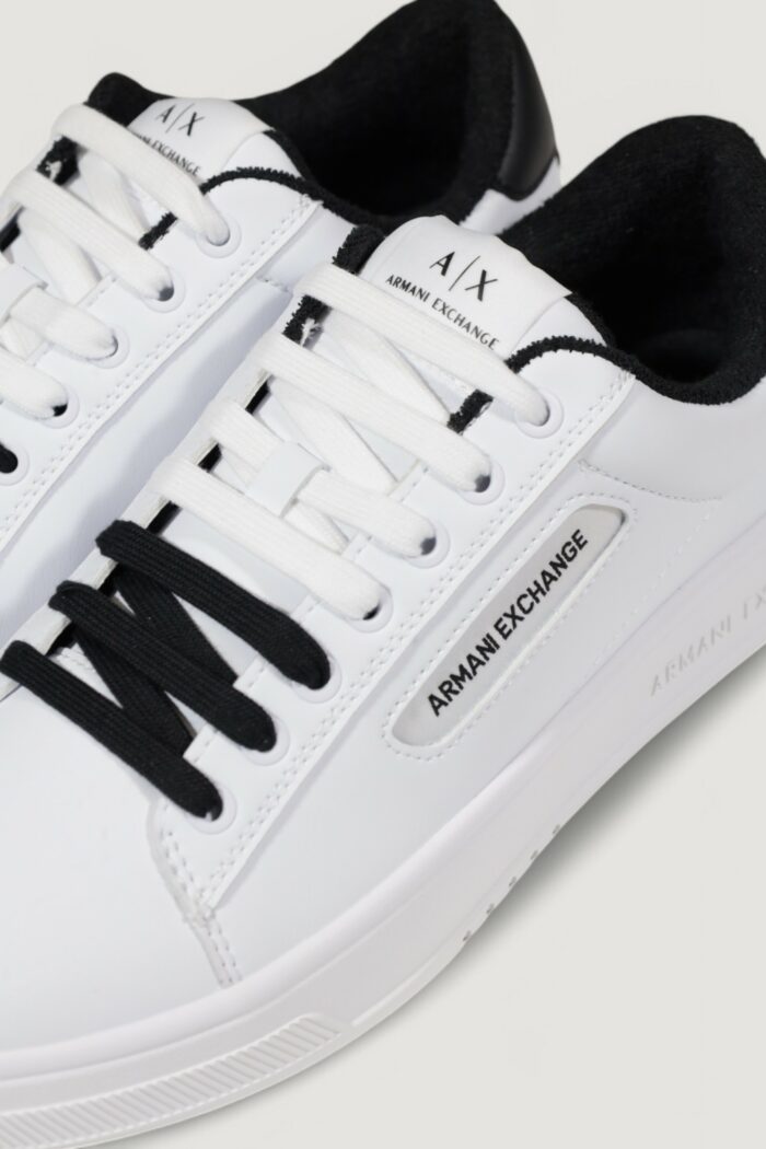 Sneakers Armani Exchange  Bianco