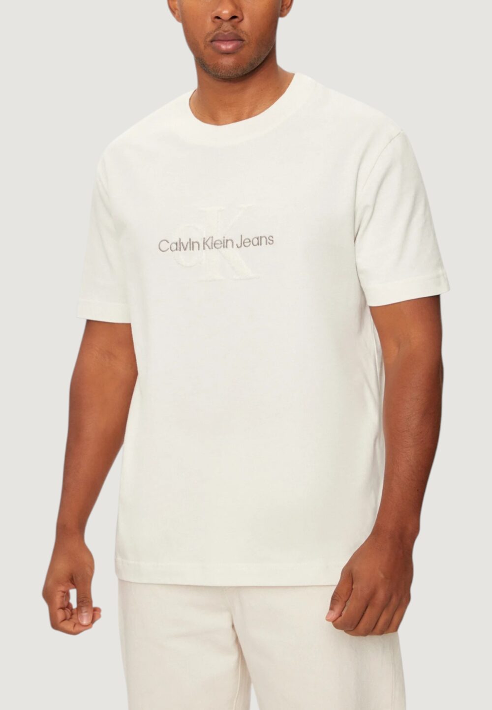 T-shirt Calvin Klein Jeans chenille monologo te Beige chiaro - Foto 1