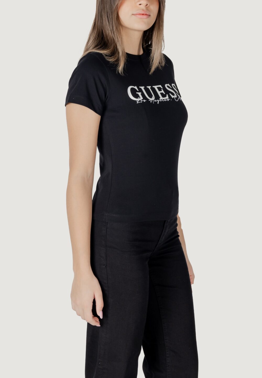 T-shirt Guess Active kamelie cn Nero - Foto 3