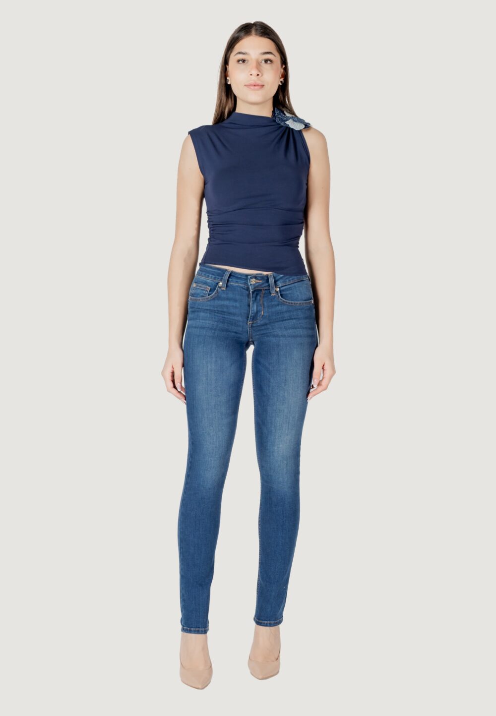 Canotta Guess ariane 3d embroidery Blu - Foto 9