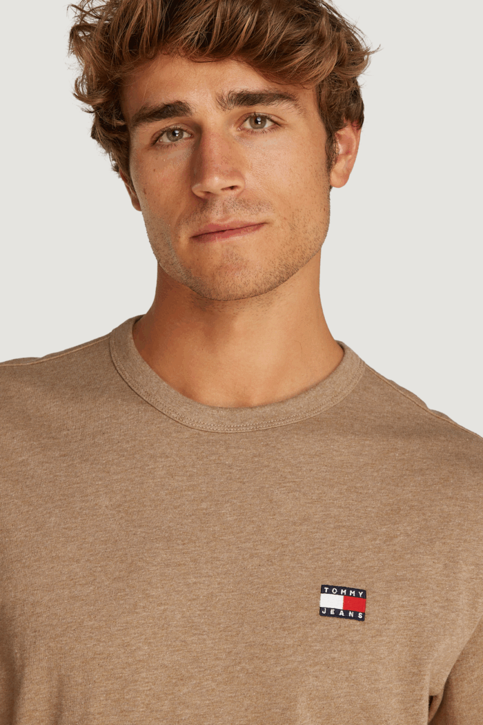 T-shirt Tommy Hilfiger Jeans tjm reg badge tee Beige