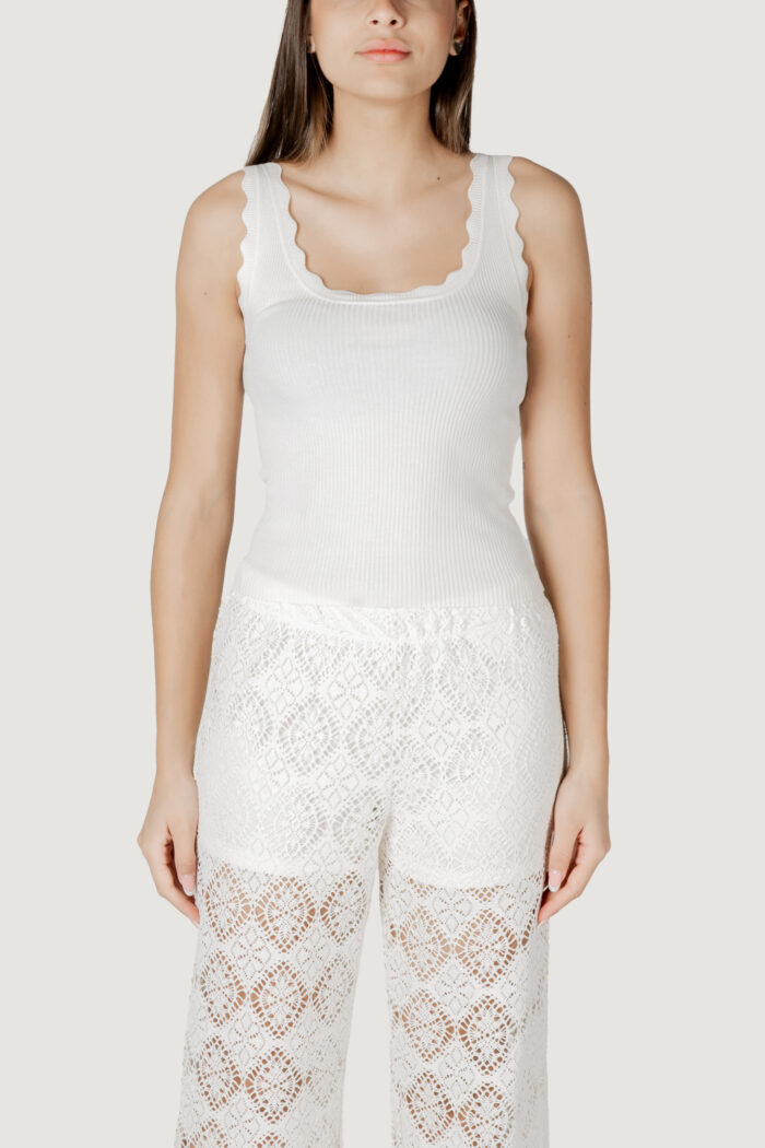 Canotta Jacqueline de Yong jdynanna s/l scallop edge top knt – 15290585 Bianco