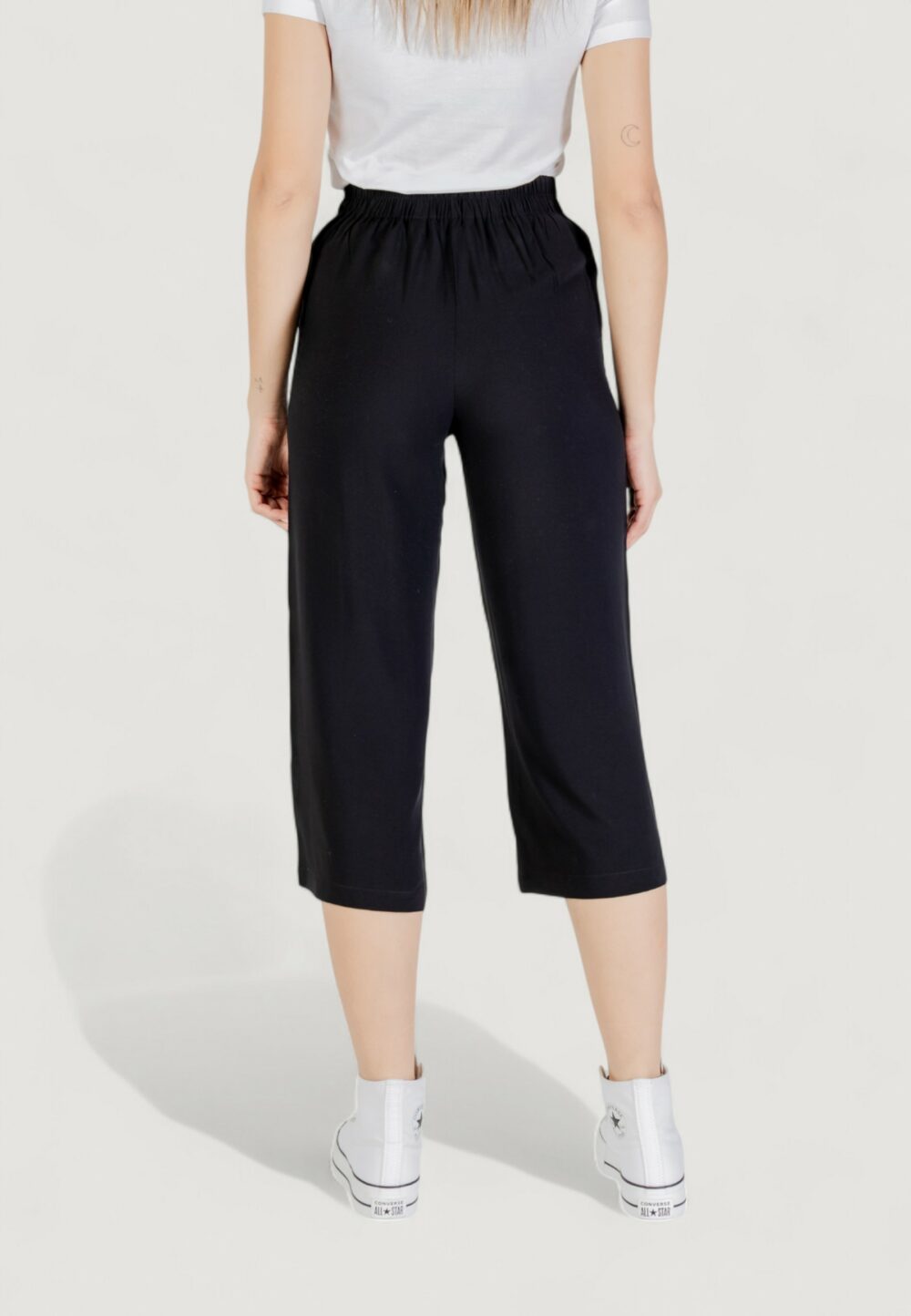 Pantaloni a sigaretta Vero Moda vmeasy joy hw culotte wvn ga Nero - Foto 4