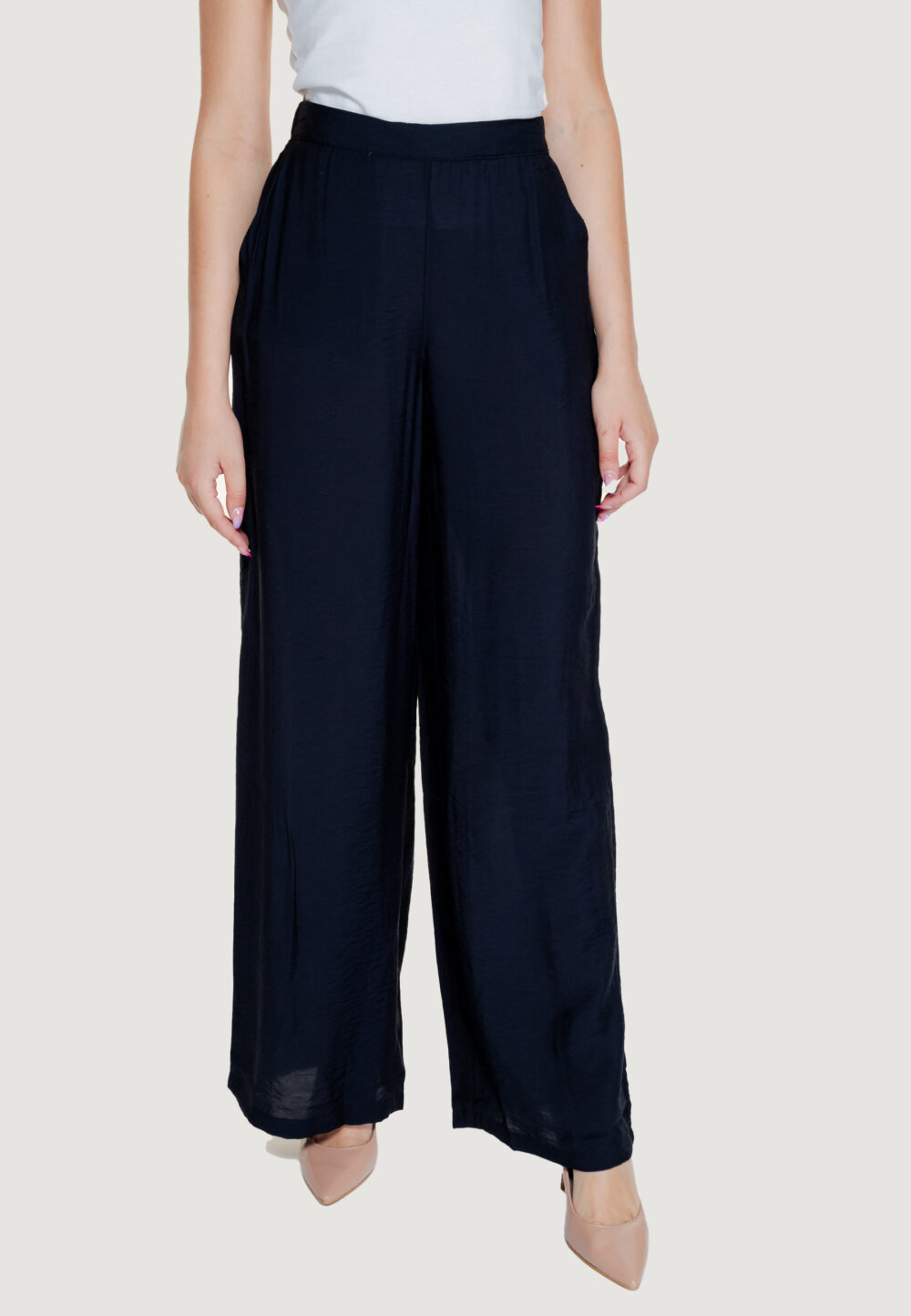 Pantaloni regular Vero Moda vmjosie hw wide pant wvn ga Nero - Foto 7