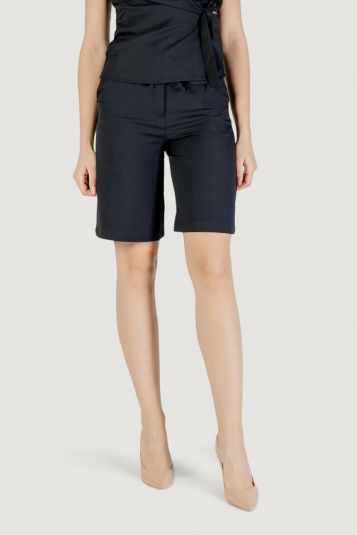 Shorts Jacqueline de Yong jdynina string h/w wvn Nero