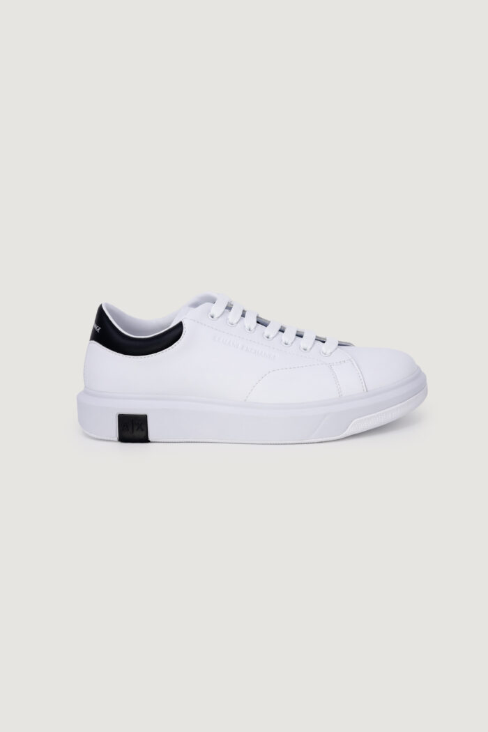 Sneakers Armani Exchange imballo originale danneggiato – prodotto integro Bianco