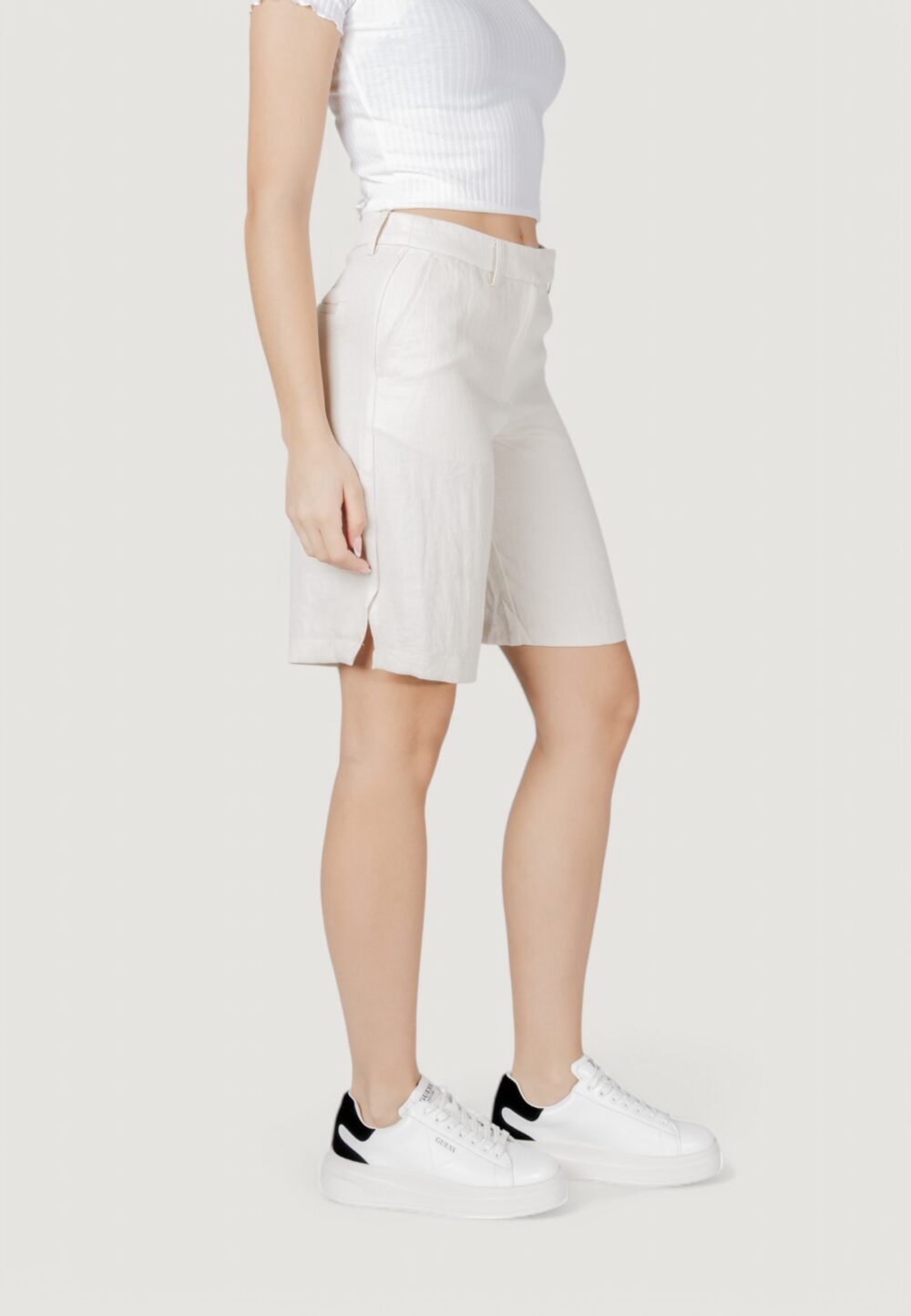 Bermuda da completo Vila Clothes viflea rw tailored shorts Beige chiaro - Foto 3