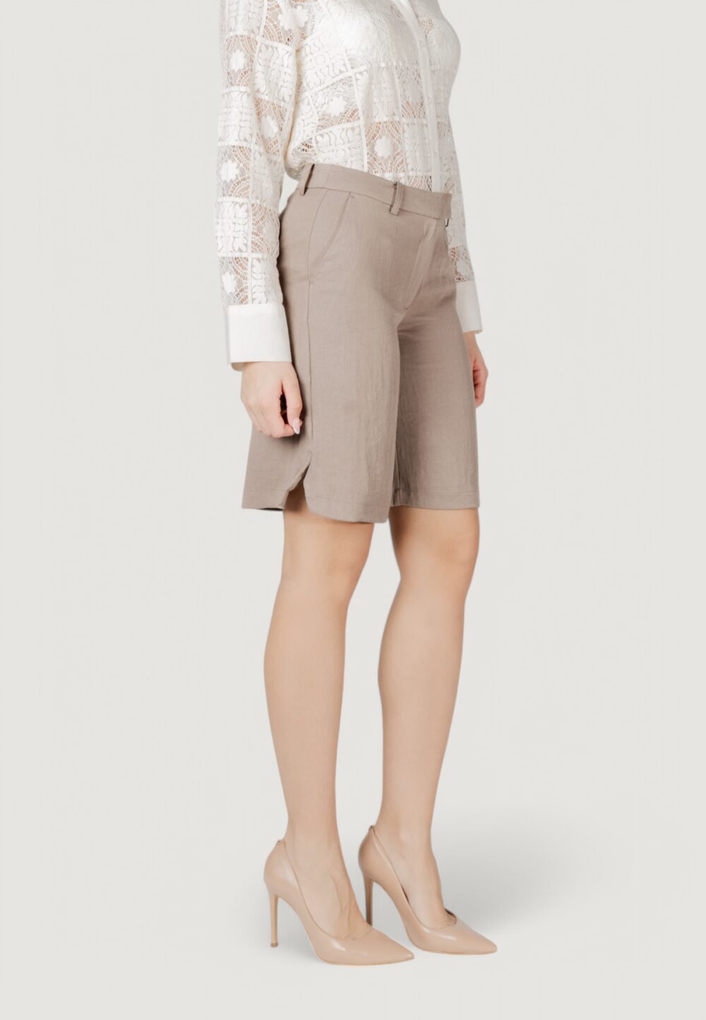 Bermuda da completo Vila Clothes viflea rw tailored shorts Marrone - Foto 3