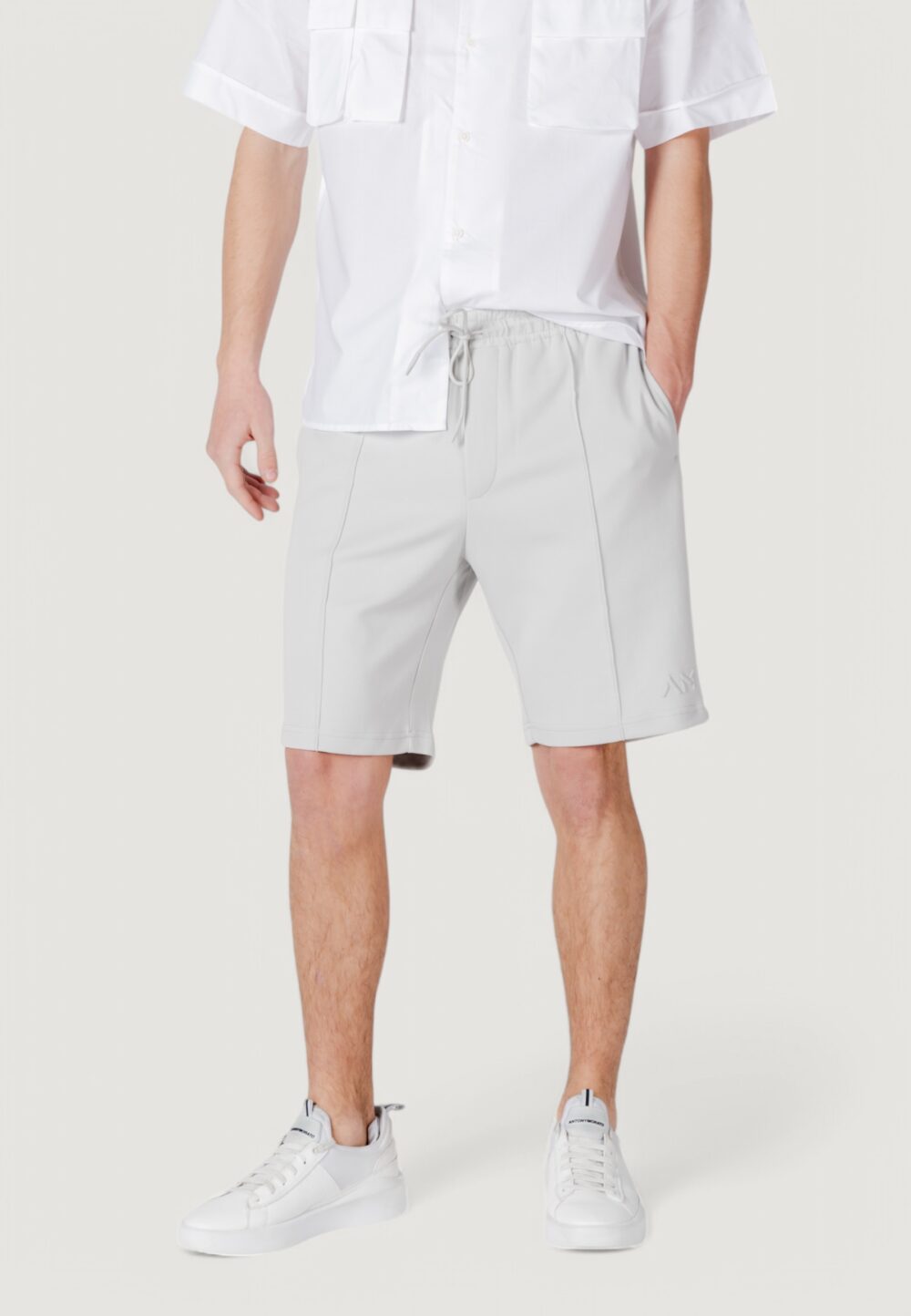 Bermuda sportivi Antony Morato carrot fit with embroidered logo Grigio Chiaro - Foto 1