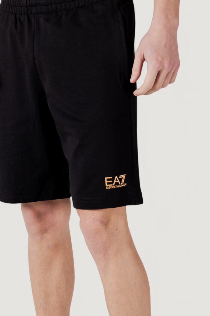 Bermuda sportivi EA7  Black gold