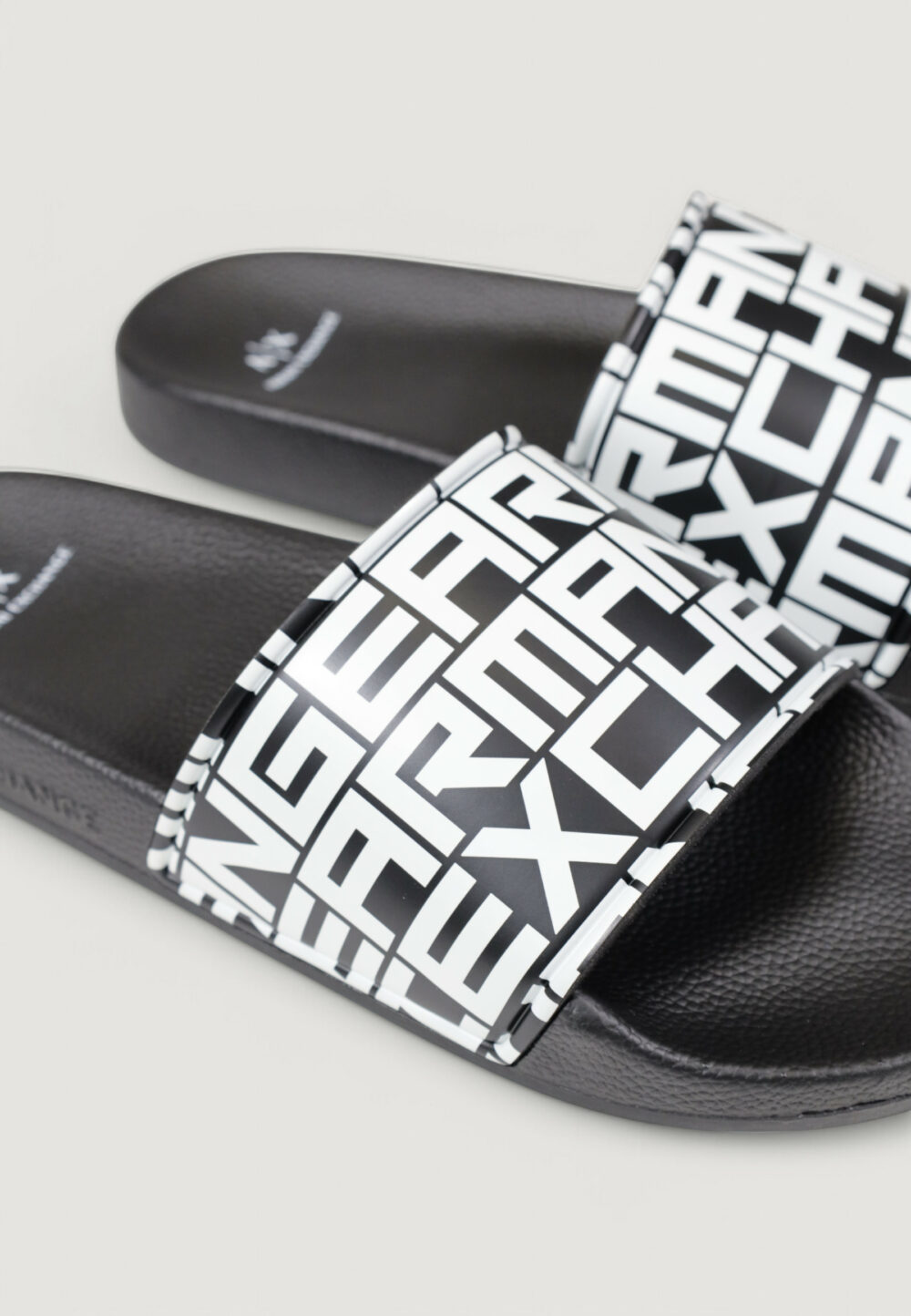 Ciabatte Armani Exchange Black-White - Foto 2