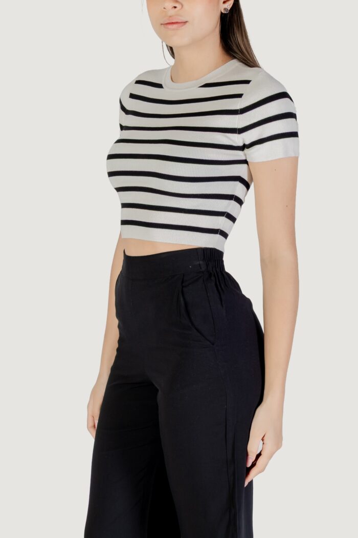 Maglia in filo manica corta Jacqueline de Yong jdycirkeline s/s crop top knt noos Panna
