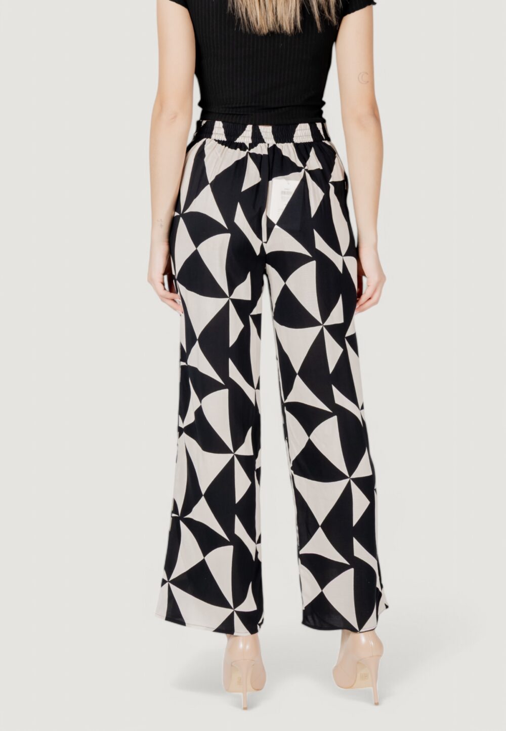 Pantaloni a palazzo Only onlnova life vis aop Beige - Foto 4