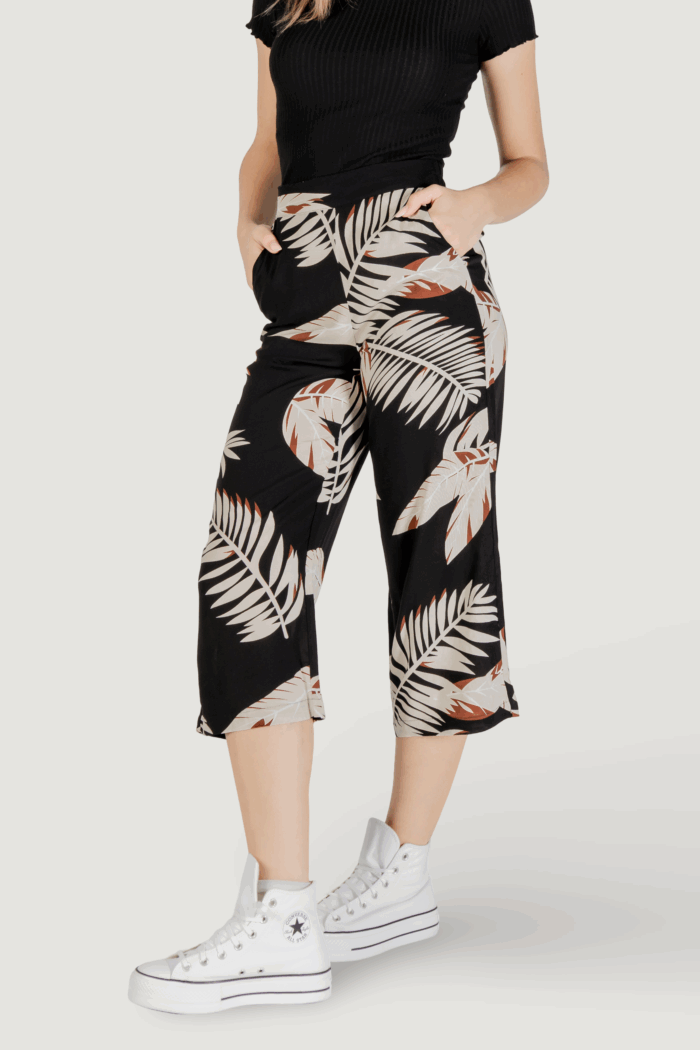 Pantaloni a sigaretta Vero Moda vmeasy joy hw culotte wvn ga Beige
