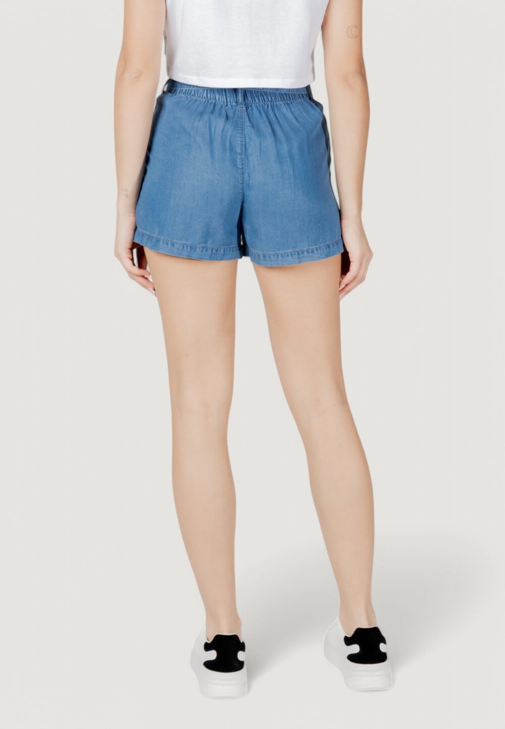 Shorts Only onlcharis life hw belt shorts cc wvn Denim - Foto 4