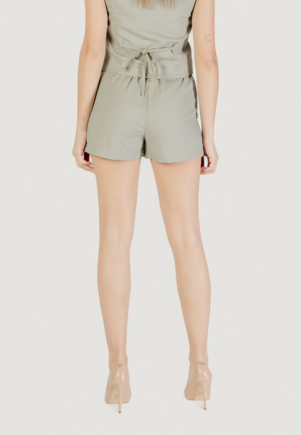 Shorts Only onlcaro hw linen bl belt shorts cc pnt VERDE SALVIA - Foto 4