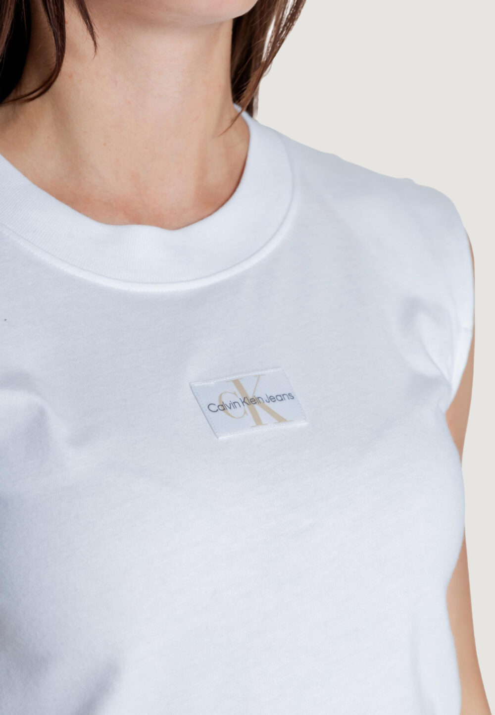 T-shirt Calvin Klein Jeans woven label loose Bianco - Foto 2