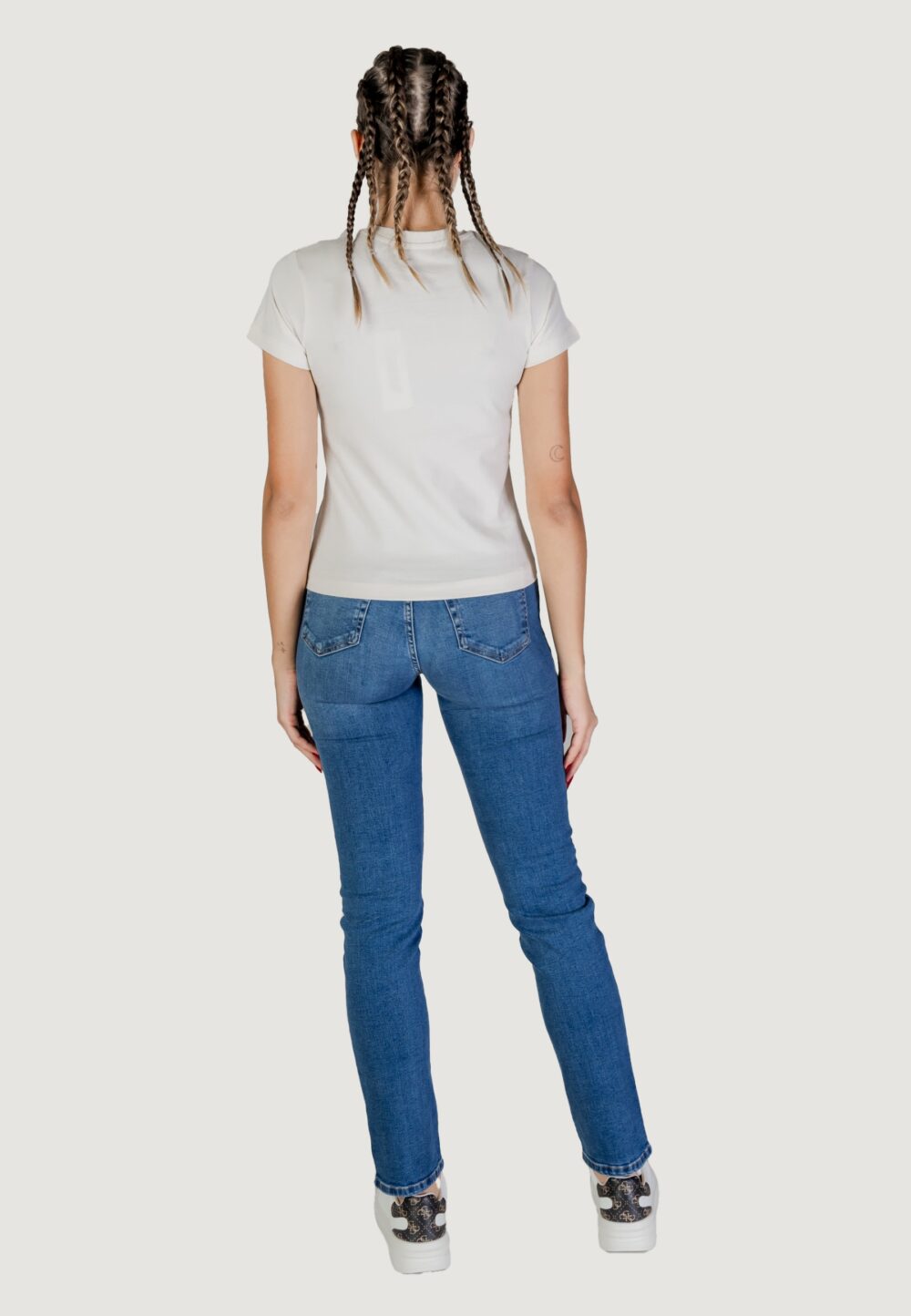T-shirt Guess Active colette ss tee Panna - Foto 7