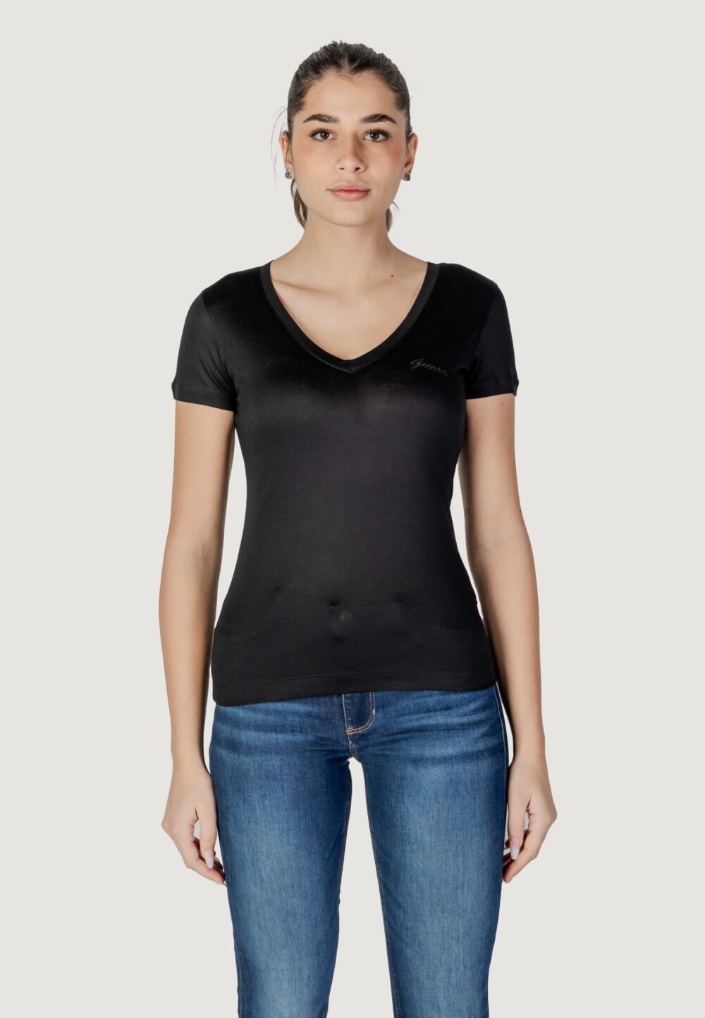 T-shirt Guess vn ss light basic Nero - Foto 8