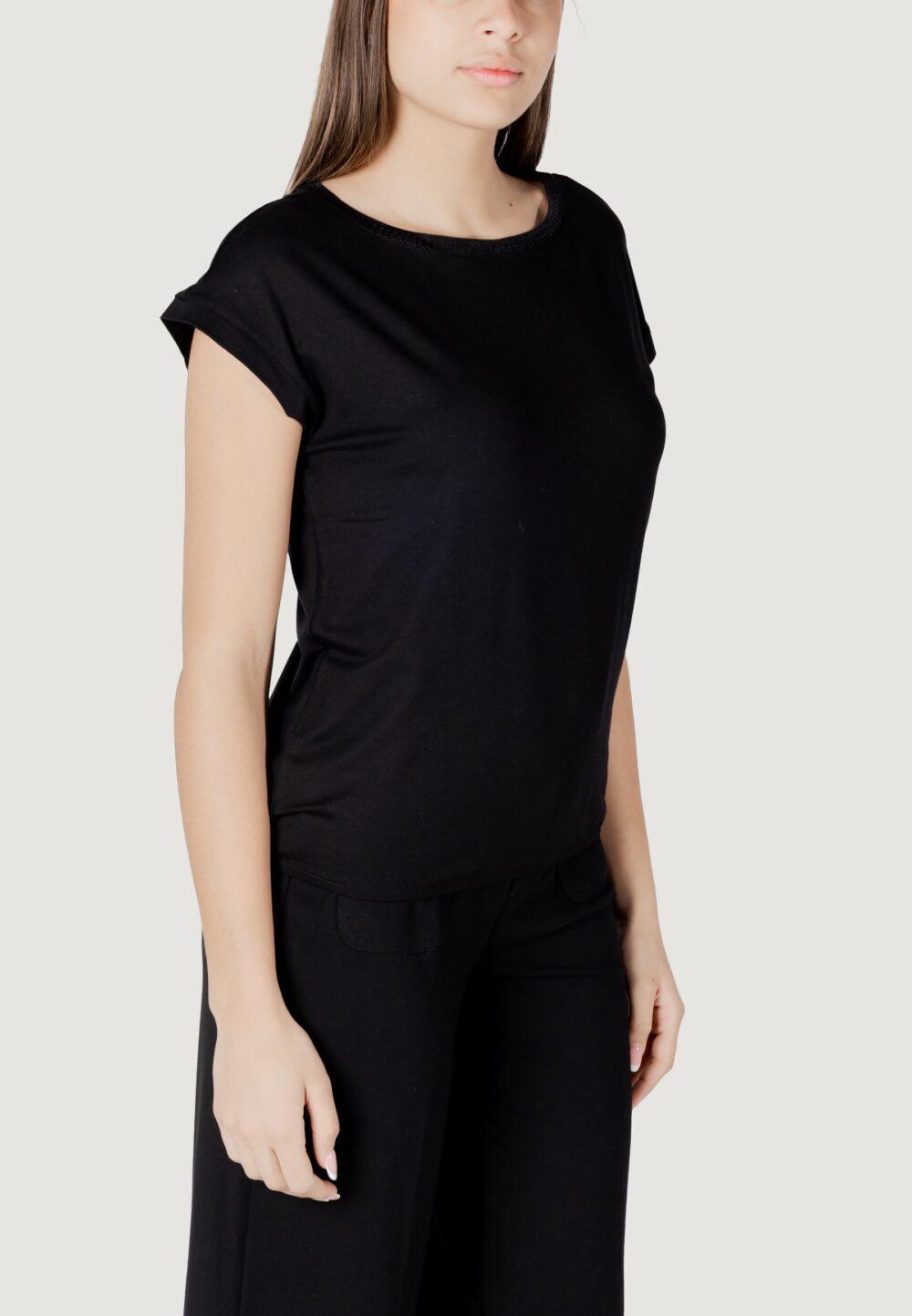 T-shirt Street One shirt w.deco neckline tape Nero - Foto 3