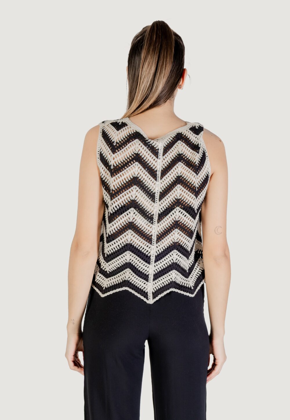 Top Vila Clothes viserilda v-neck s/l vest/bfs Beige - Foto 4