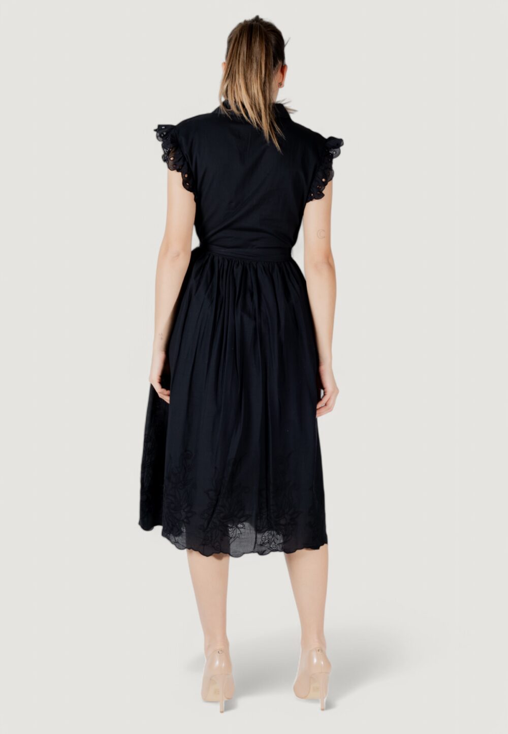 Vestito midi Vila Clothes vianglassi v-neck s/l midi Nero - Foto 4