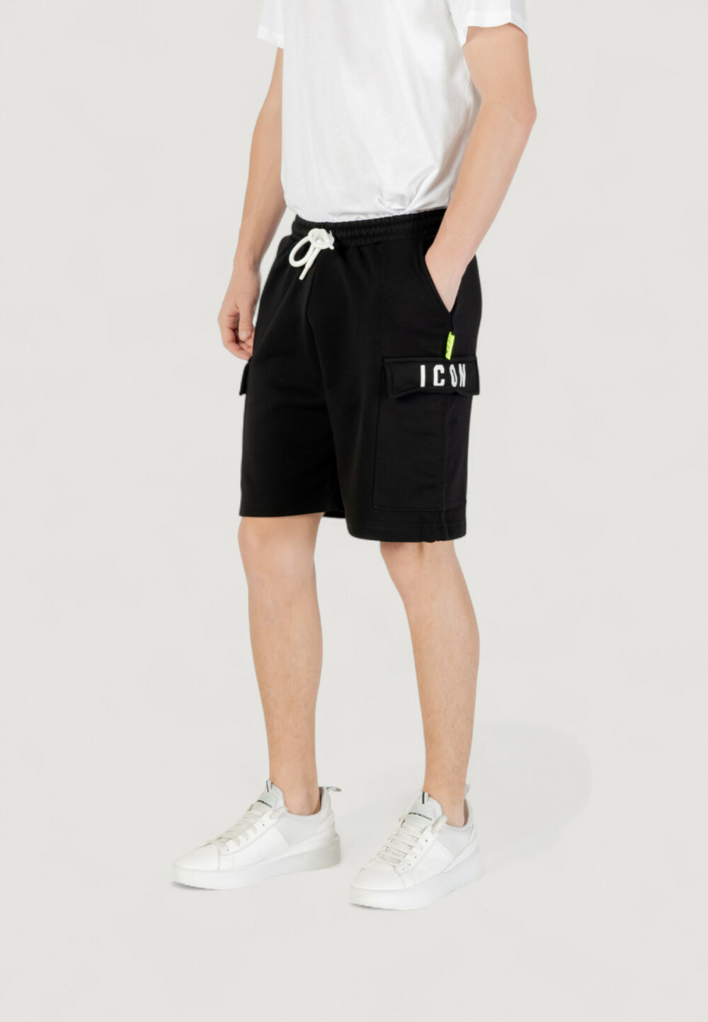 Bermuda sportivi Icon logo piccolo Nero - Foto 2