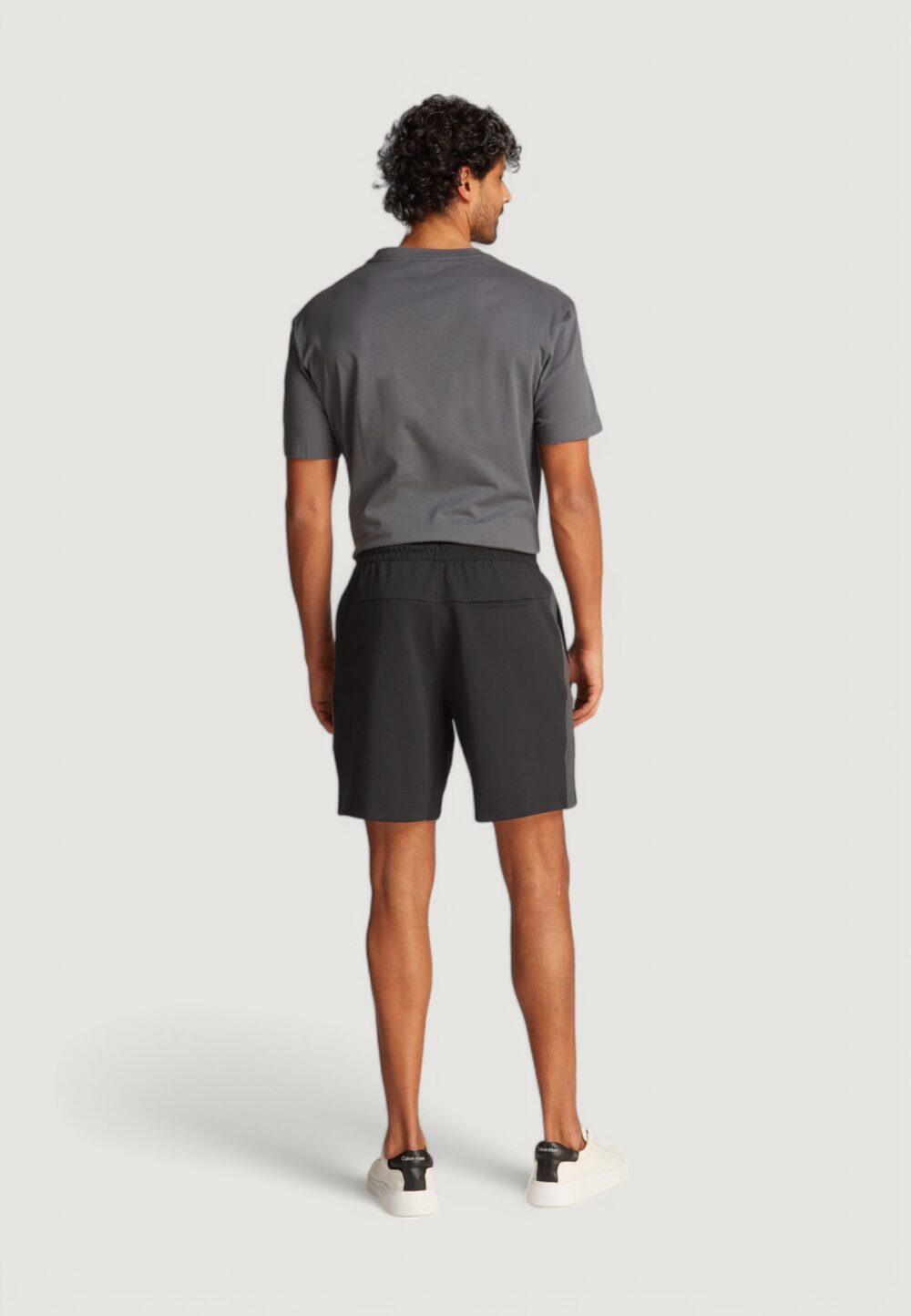 Bermuda sportivi Calvin Klein Jeans logo tape Nero - Foto 4