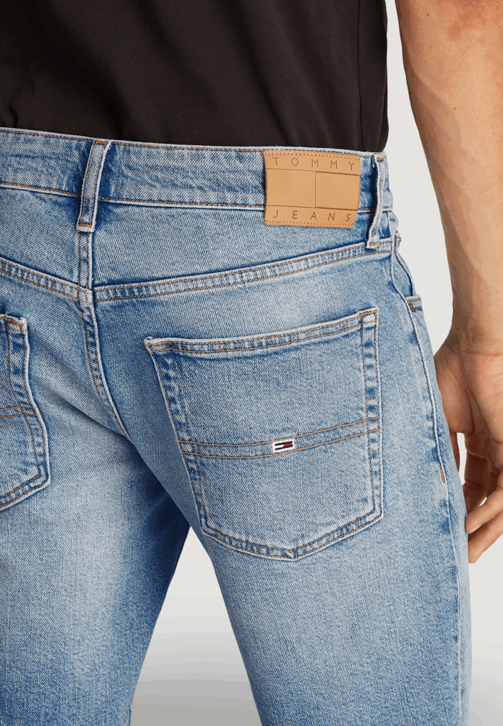 Bermuda Tommy Hilfiger Jeans scanton bi0112 Denim chiaro - Foto 4